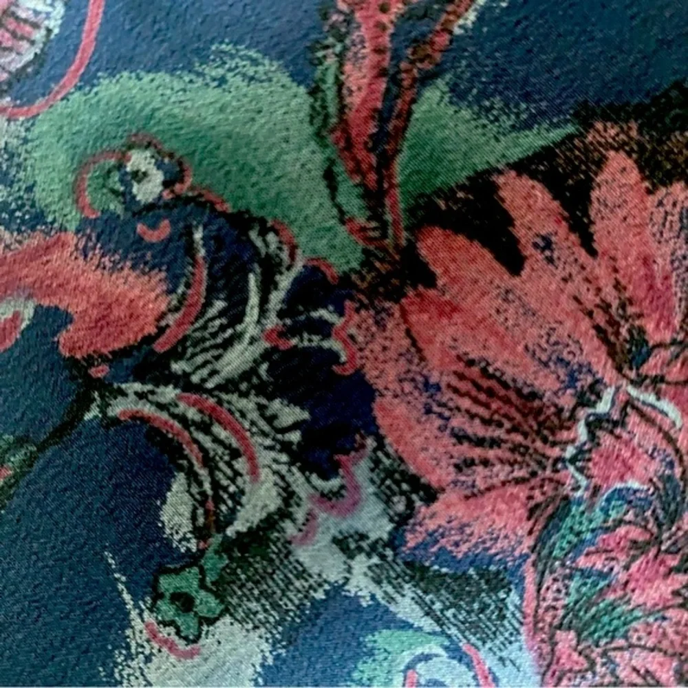 Karl Lagerfeld,  100% Silk Paisley Floral Neck Tie